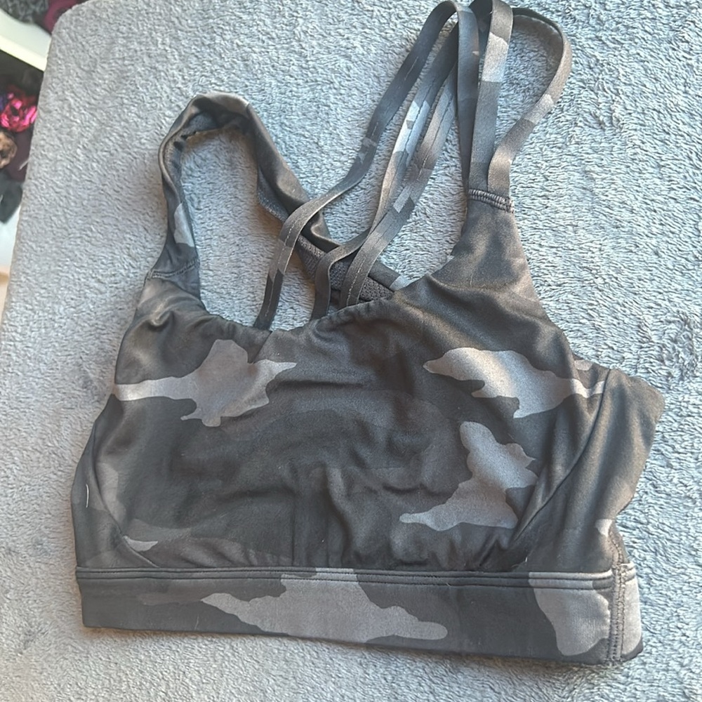 Athleta Train Free Black and Grey Camo Sports Bra - Picture 5 of 8